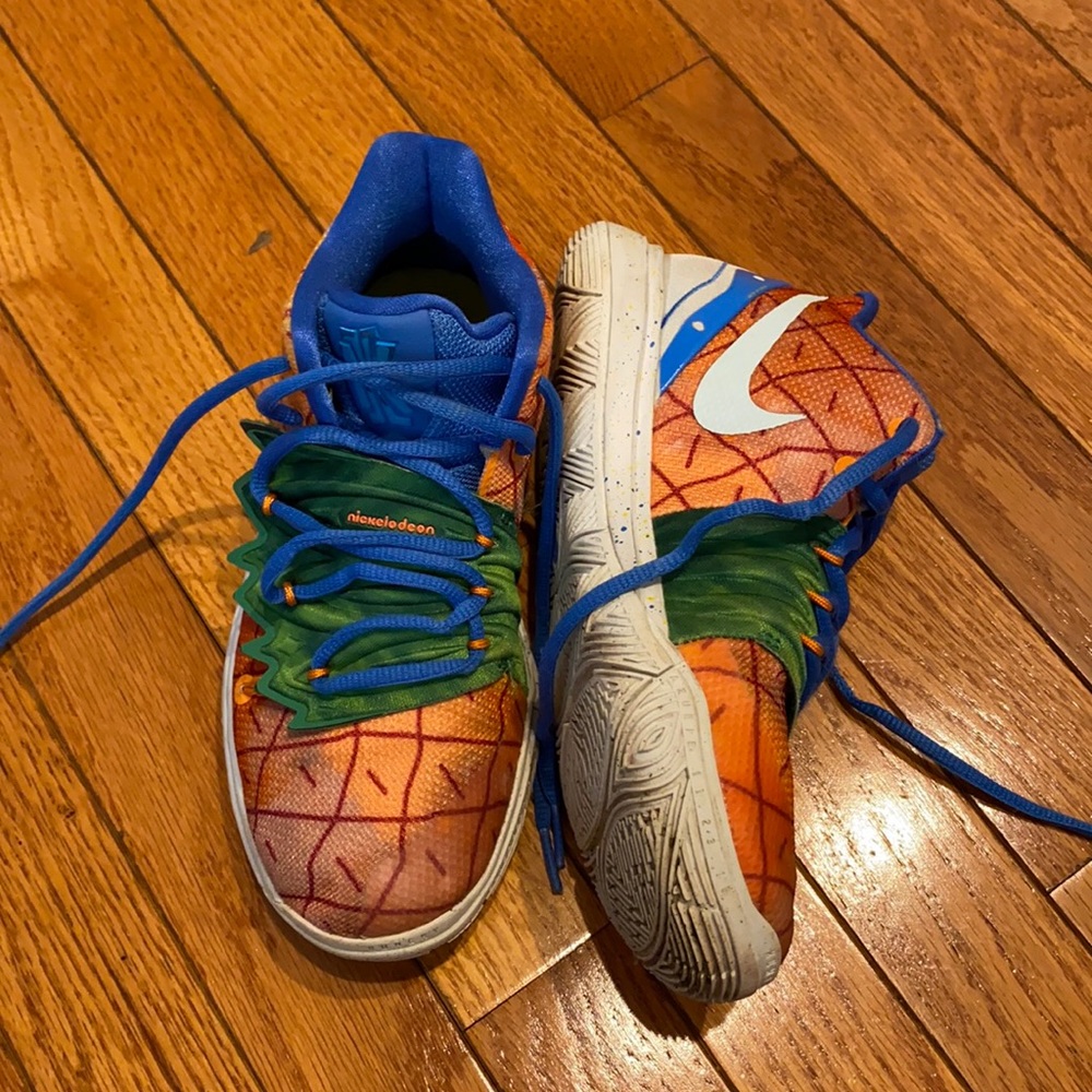 Kyrie Spongebob Sneakers